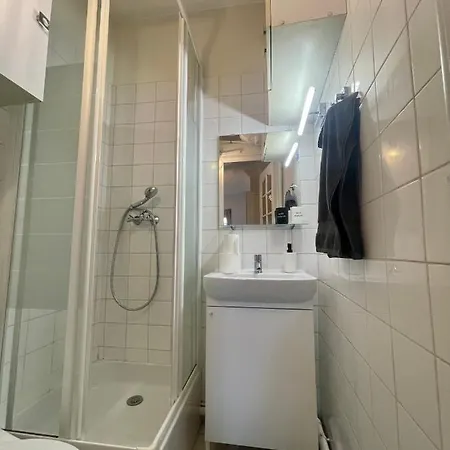 Appartamento Charming Superb Location In 7th District