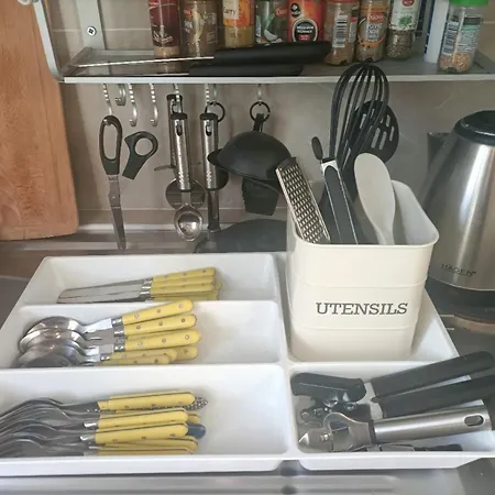 Charming Superb Location In 7th District Appartamento *