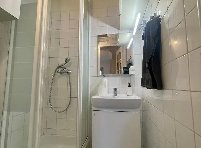 아파트 Charming Superb Location In 7th District